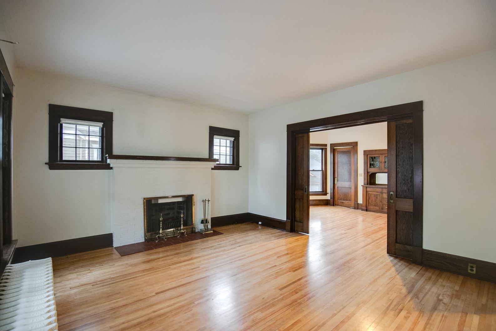 2433 West 22nd Street Minneapolis, MN 55405 - Photo 14 of 28