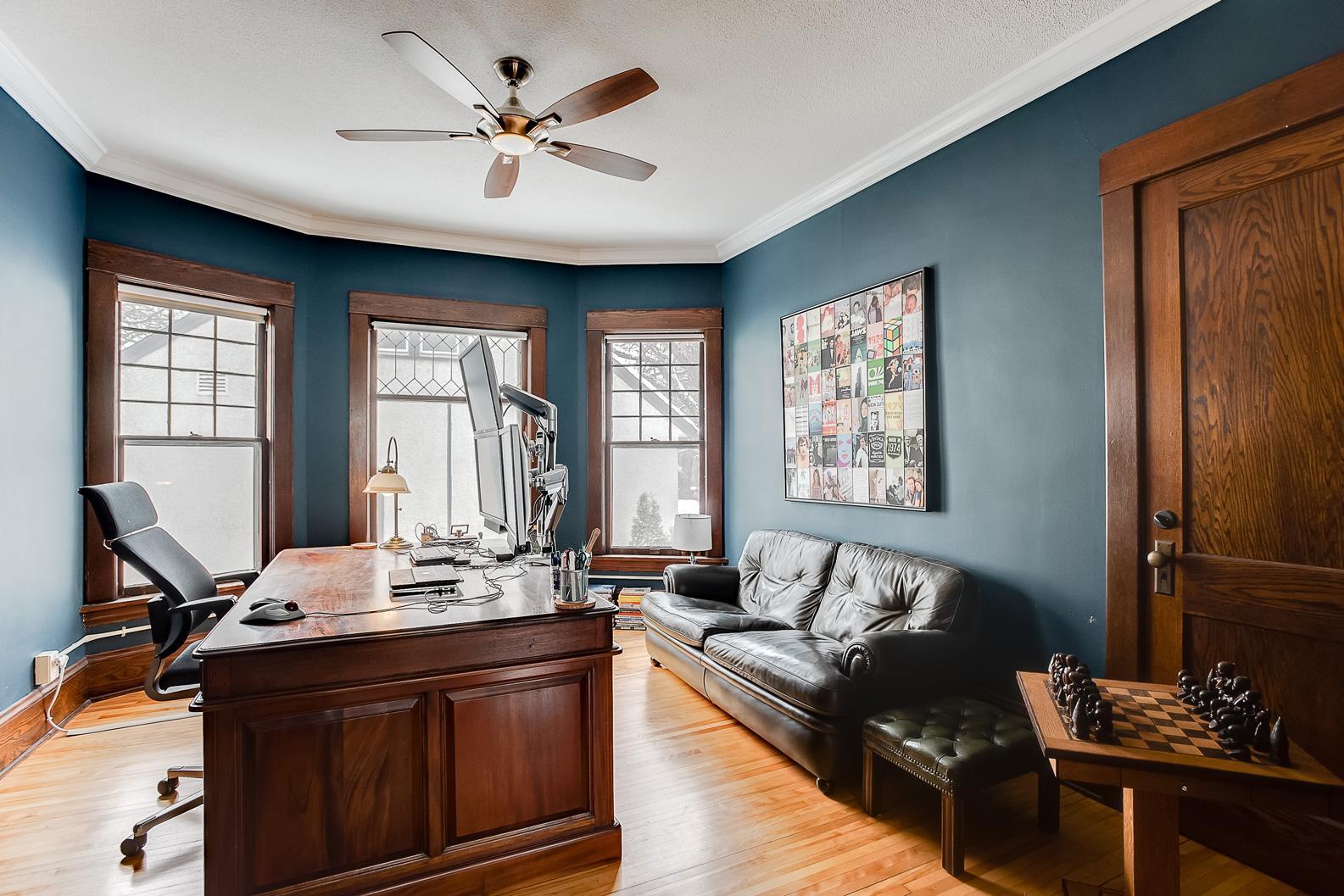 2433 West 22nd Street Minneapolis, MN 55405 - Photo 23 of 28