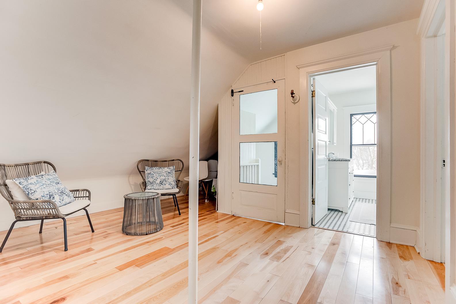 2433 West 22nd Street Minneapolis, MN 55405 - Photo 26 of 28