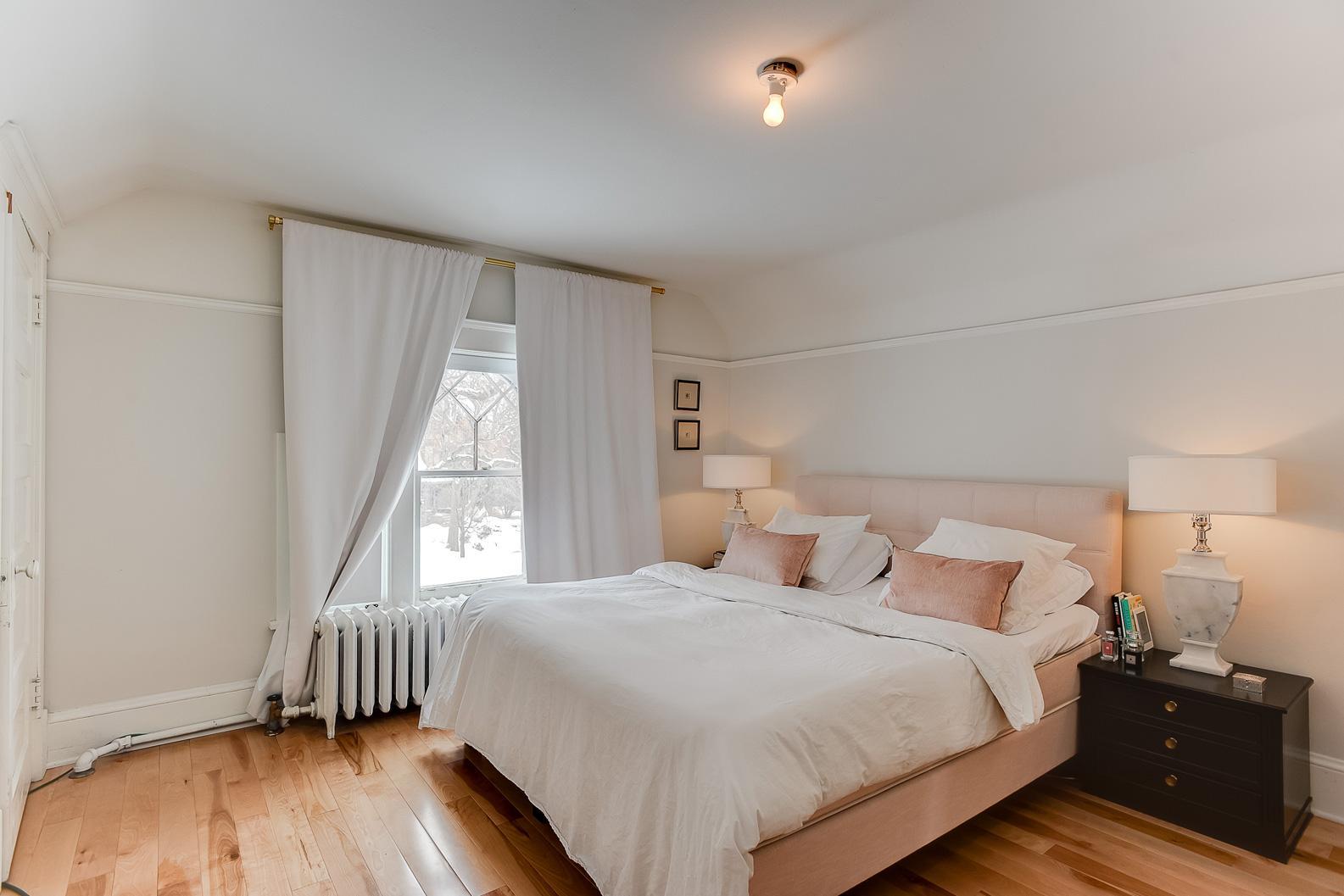 2433 West 22nd Street Minneapolis, MN 55405 - Photo 27 of 28