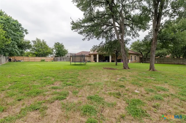 $585,000 | 910 Ridgeoak Drive, Belton, TX 76513