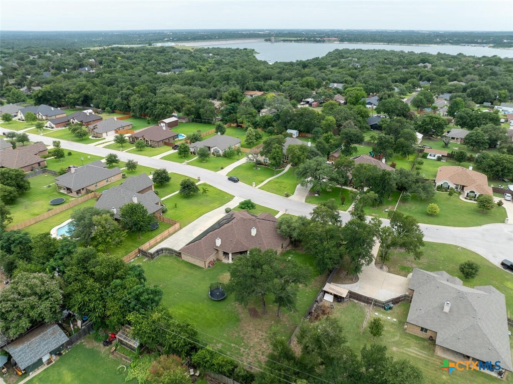 910 Ridgeoak Drive Belton, TX 76513 - Photo 47 of 48 an aerial view of residential houses with outdoor space and river