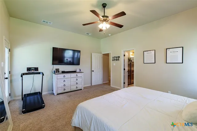 $585,000 | 910 Ridgeoak Drive, Belton, TX 76513