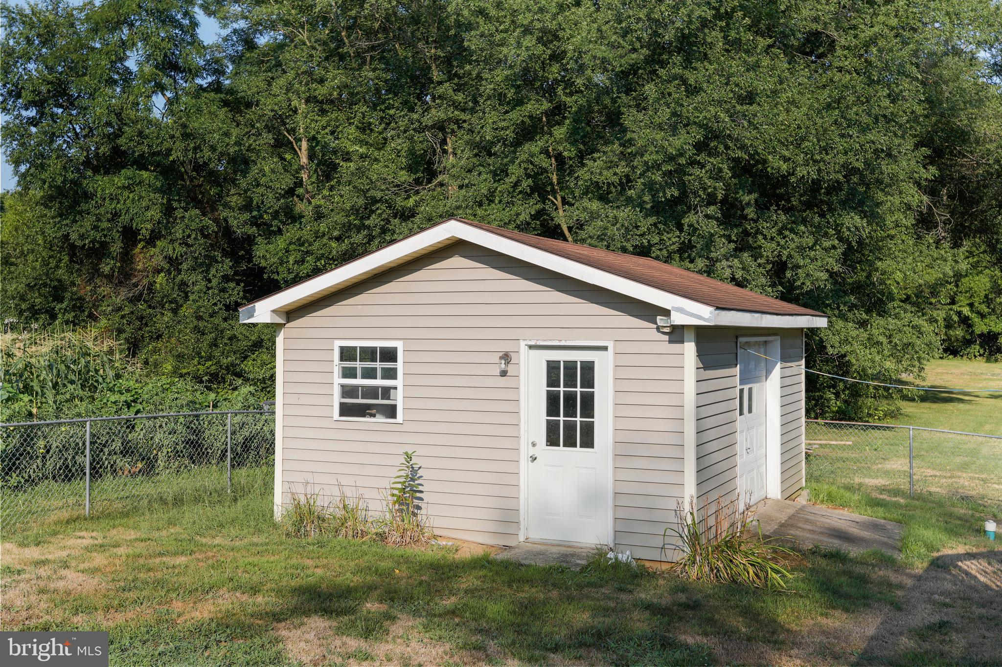 11366 Winchester Avenue Bunker Hill, WV 25413 - Photo 31 of 53 Gallery Image 31