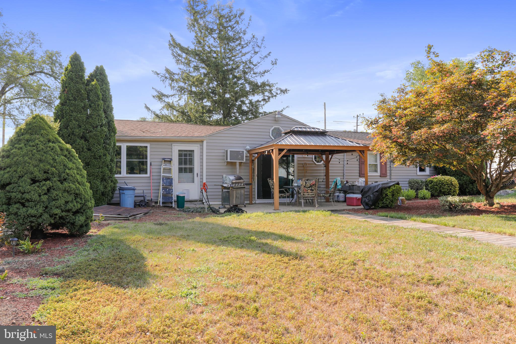 11366 Winchester Avenue Bunker Hill, WV 25413 - Photo 36 of 53 Gallery Image 36