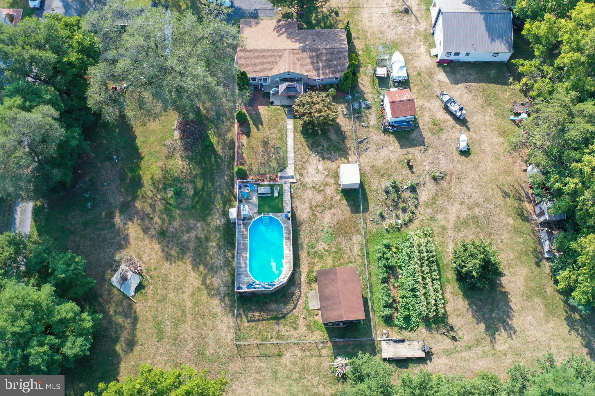 11366 Winchester Avenue Bunker Hill, WV 25413 - Photo 47 of 53 Gallery Image 47