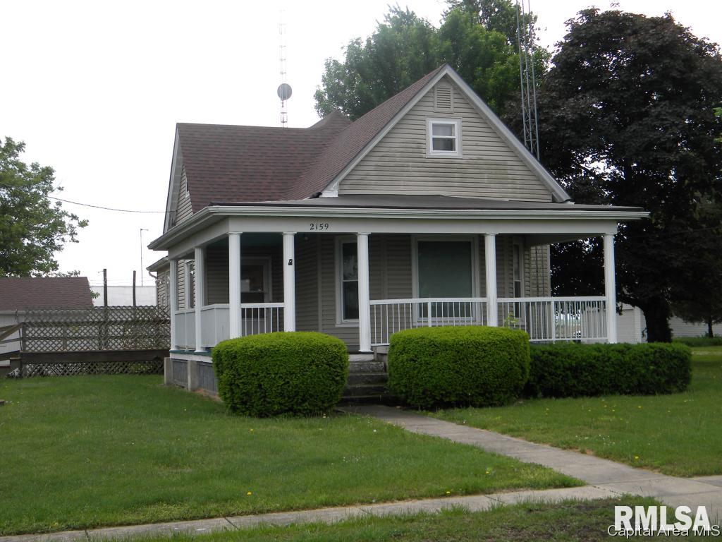2159 Literberry Prentice Road Jacksonville, IL 62650 - Photo 2 of 16
