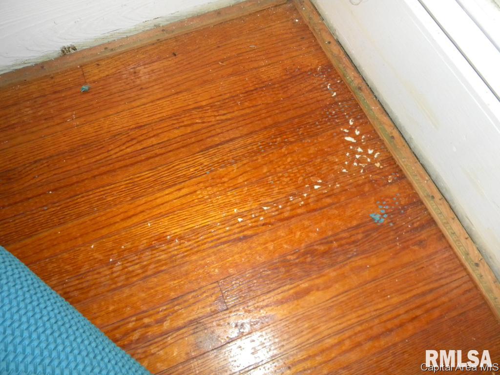 2159 Literberry Prentice Road Jacksonville, IL 62650 - Photo 8 of 16