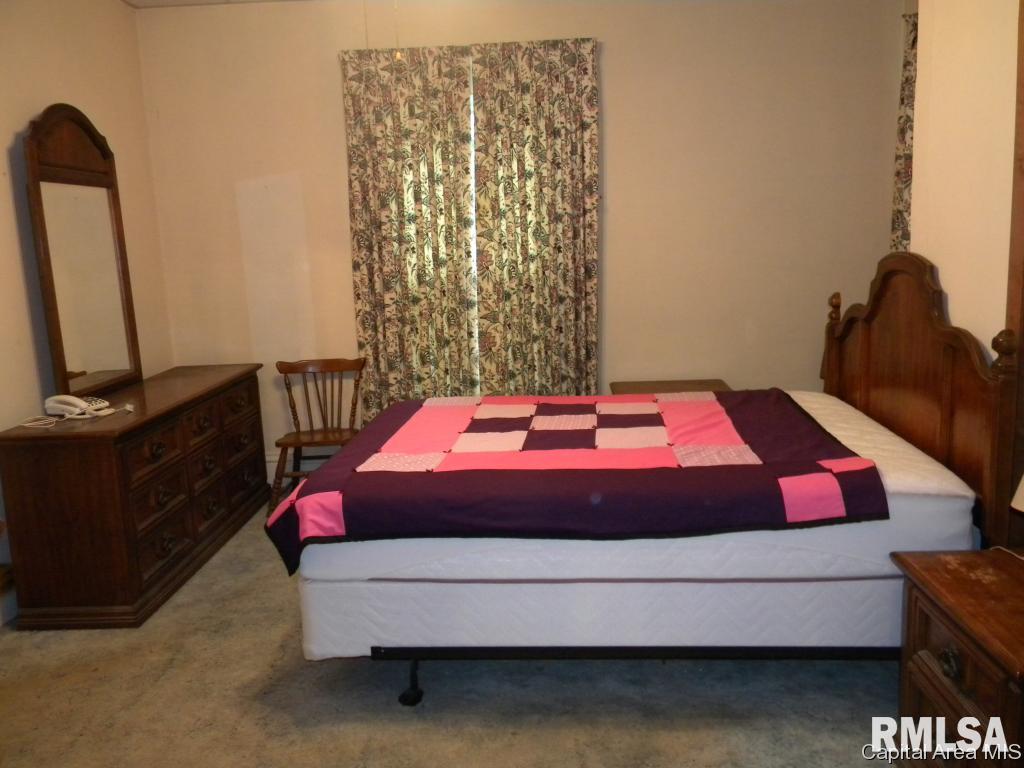 2159 Literberry Prentice Road Jacksonville, IL 62650 - Photo 9 of 16