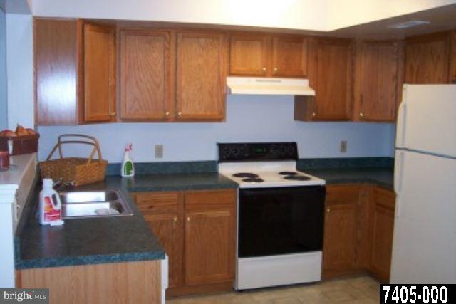 3060 Spectrum Road Dover, PA 17315 - Photo 2 of 9 Gallery Image 2