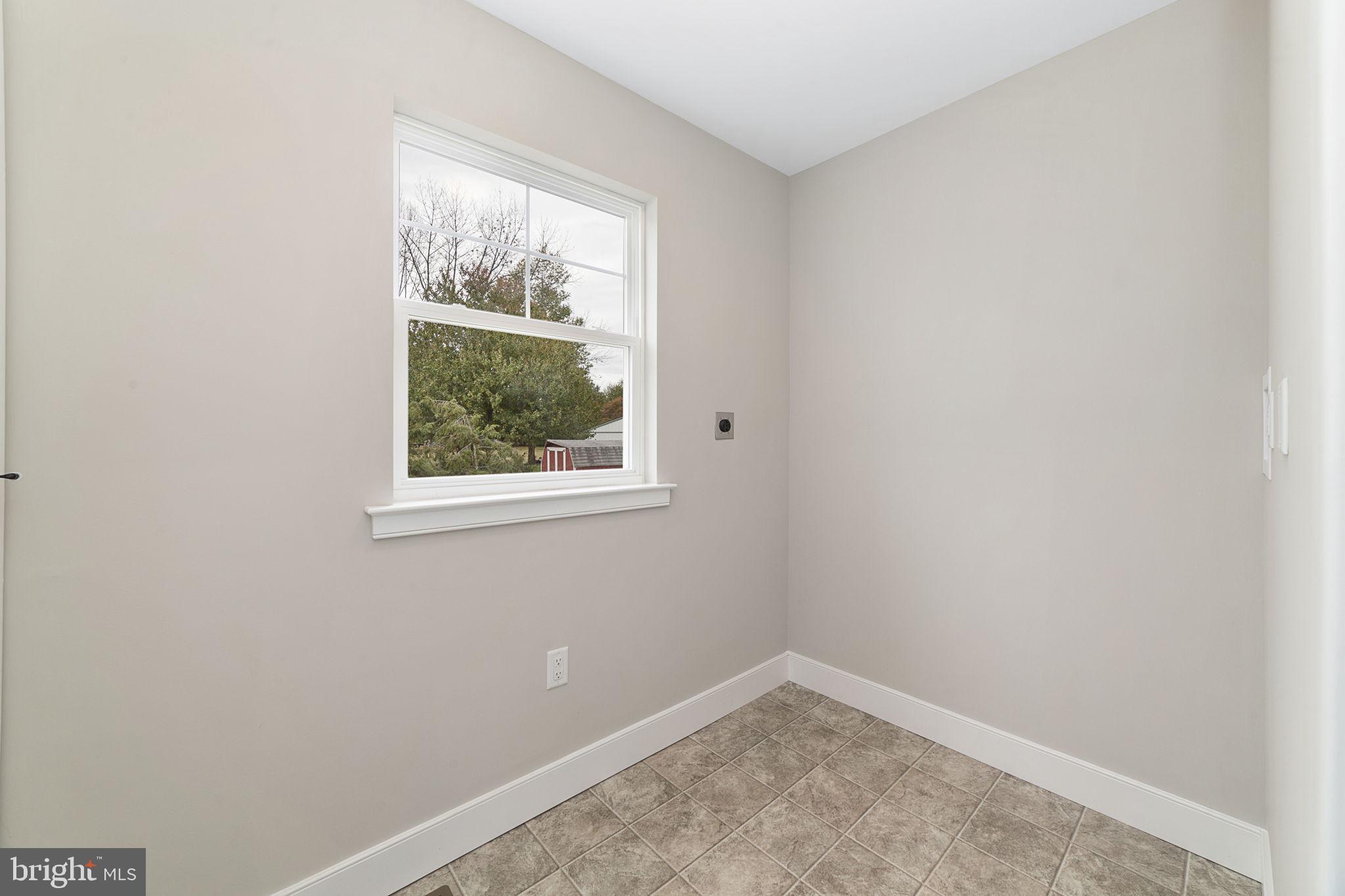 1208 Tunnel Road Perkasie, PA 18944 - Photo 19 of 34