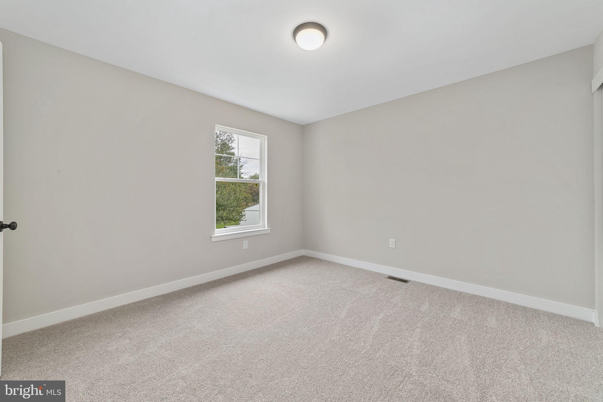 1208 Tunnel Road Perkasie, PA 18944 - Photo 22 of 34