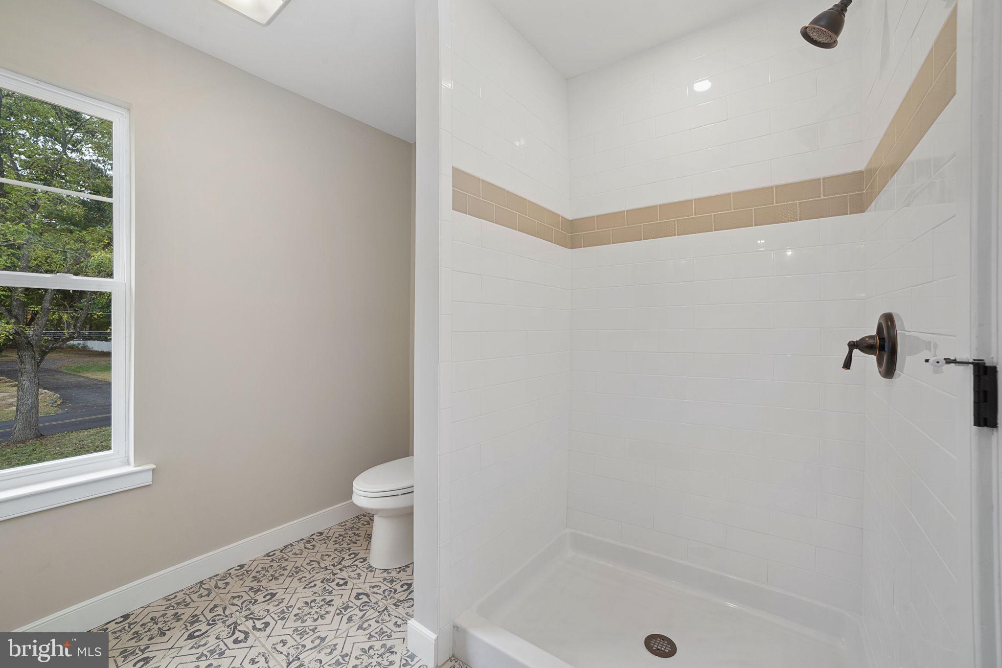 1208 Tunnel Road Perkasie, PA 18944 - Photo 31 of 34
