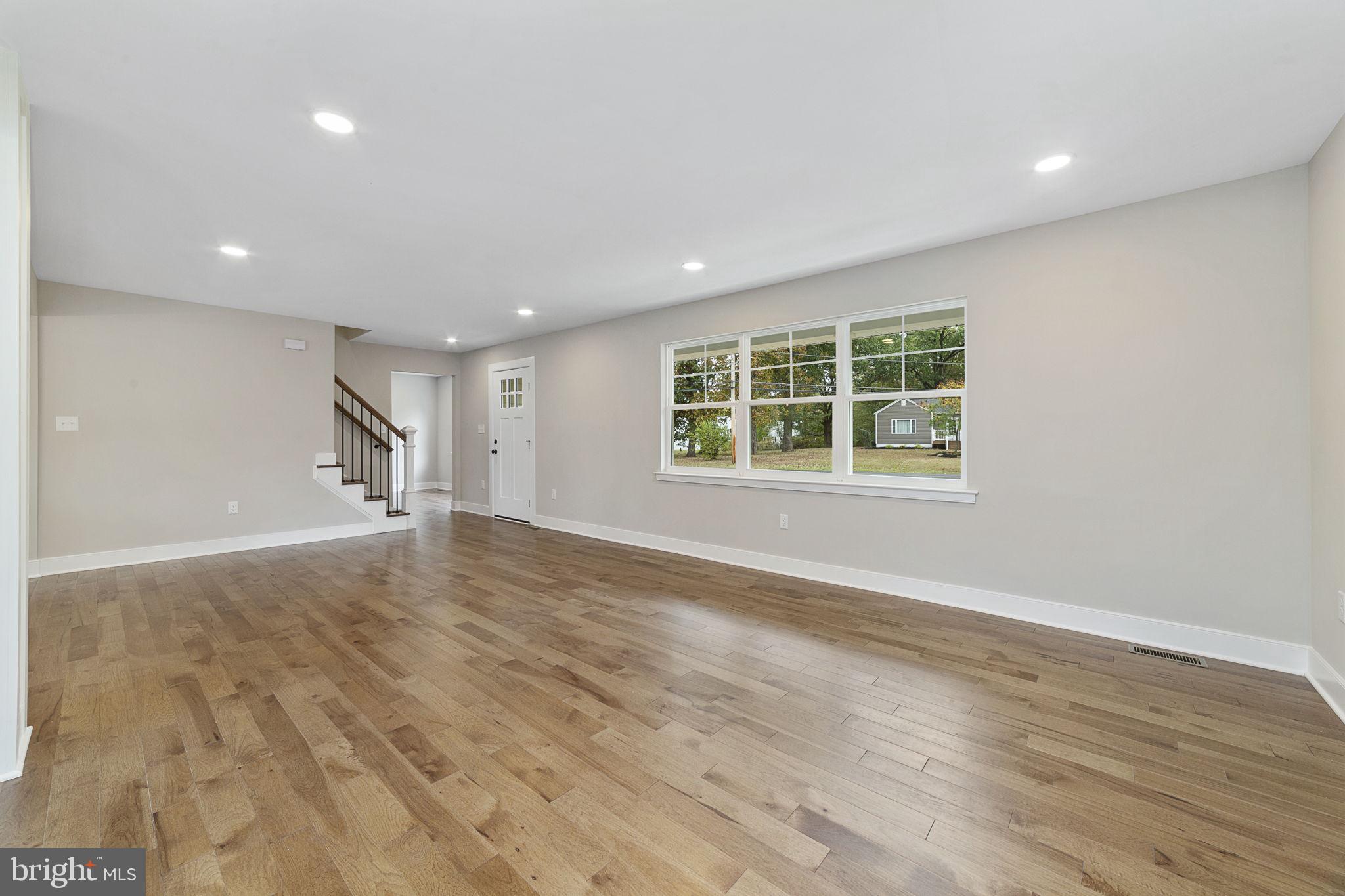 1208 Tunnel Road Perkasie, PA 18944 - Photo 9 of 34