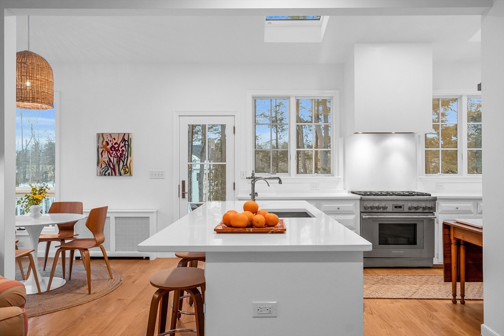 93 Coolidge Road Concord, MA 01742 - Photo 6 of 42