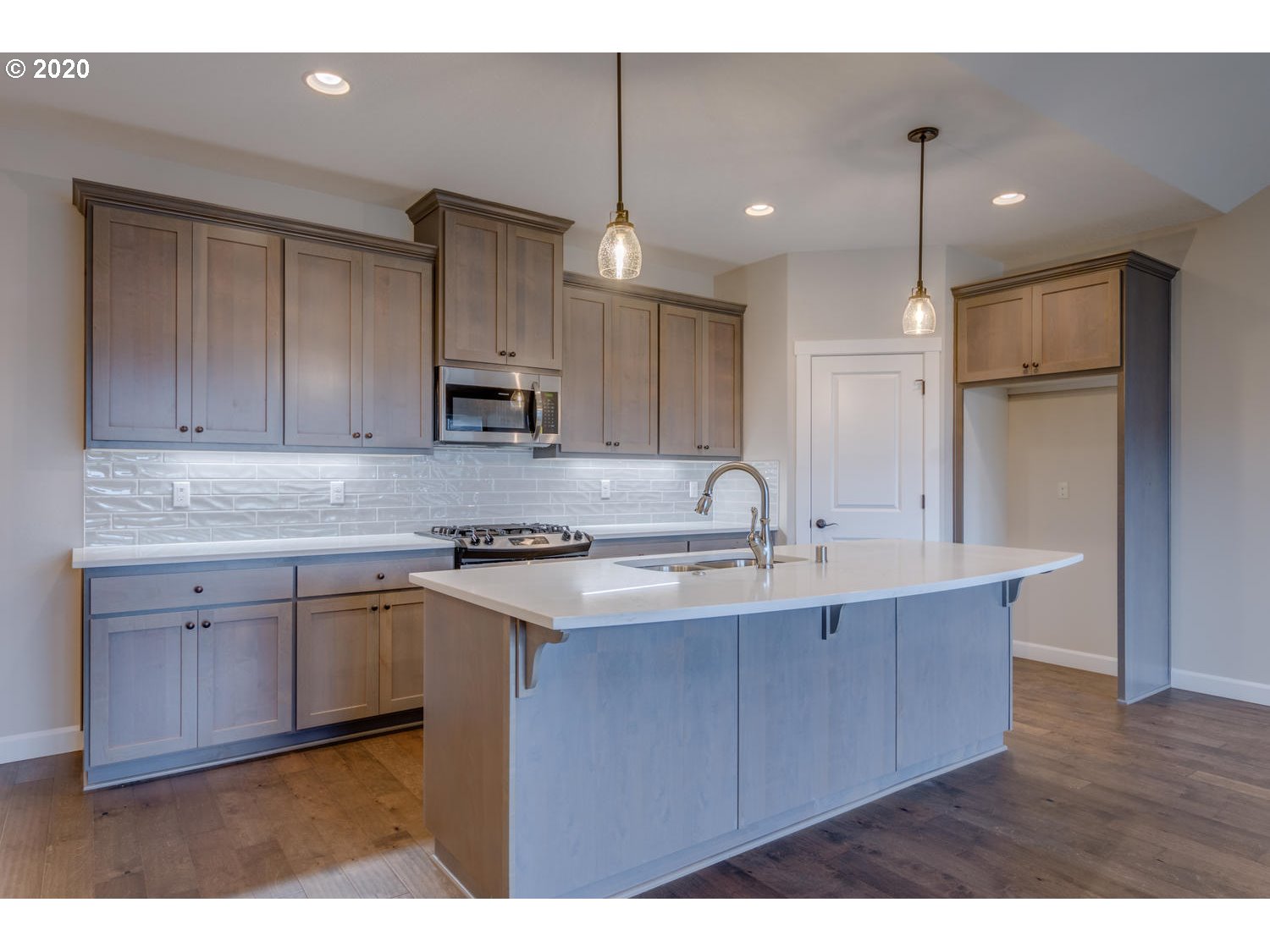 17308 Northeast 16th Avenue Ridgefield, WA 98642 - Photo 14 of 31 Gallery Image 14