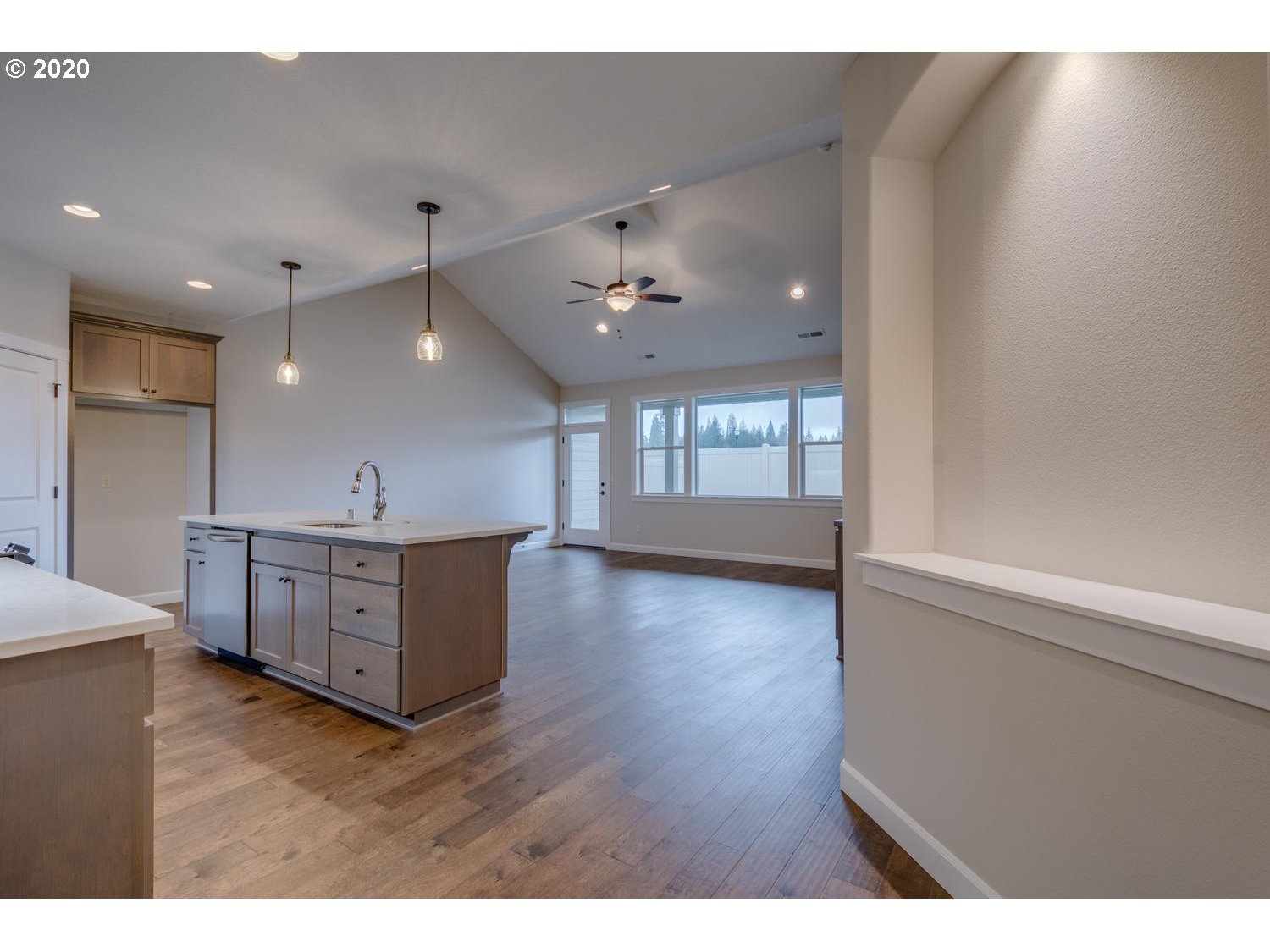 17308 Northeast 16th Avenue Ridgefield, WA 98642 - Photo 9 of 31 Gallery Image 9