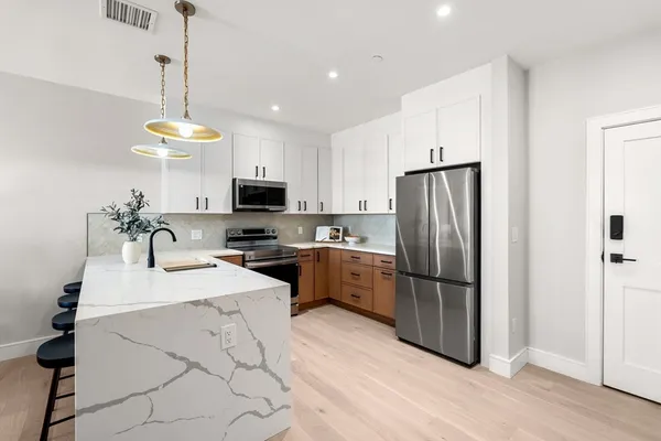 $799,999 | 27 Guild Street, Unit 101, Boston, MA 02119