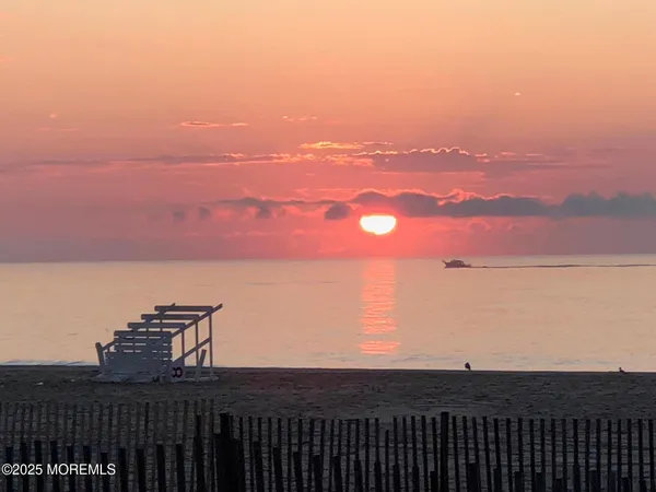 $4,500 | 196 3rd Avenue, Manasquan, NJ 08736