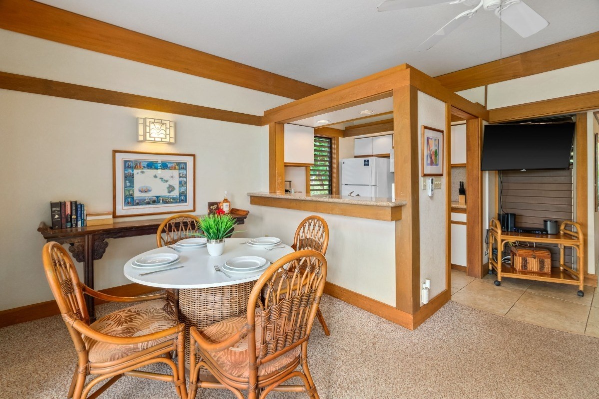 2253 Poipu Road, Unit 301 Koloa, HI 96756 - Photo 10 of 12 Gallery Image 10