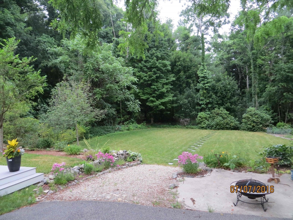 37 Spring Street, Unit 37 Lexington, MA 02421 - Photo 13 of 14