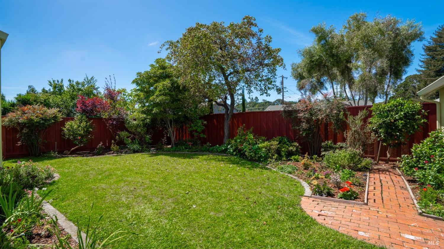 21451 Rizzo Avenue Castro Valley, CA 94546 - Photo 28 of 35