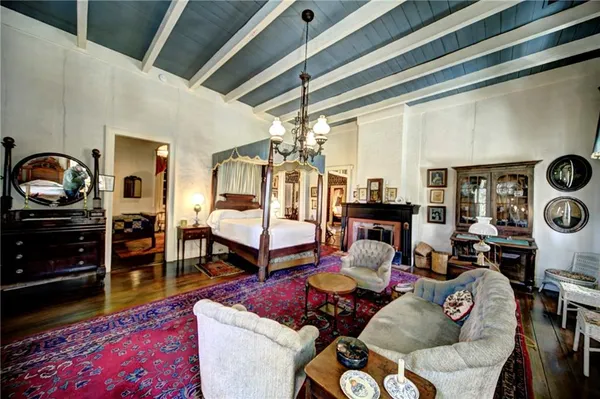 $1,400,000 | 3110 Highway 494, Natchitoches, LA 71457