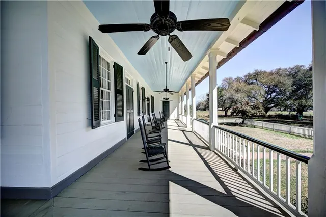 $1,400,000 | 3110 Highway 494, Natchitoches, LA 71457