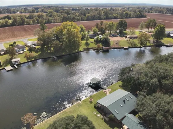 $1,400,000 | 3110 Highway 494, Natchitoches, LA 71457