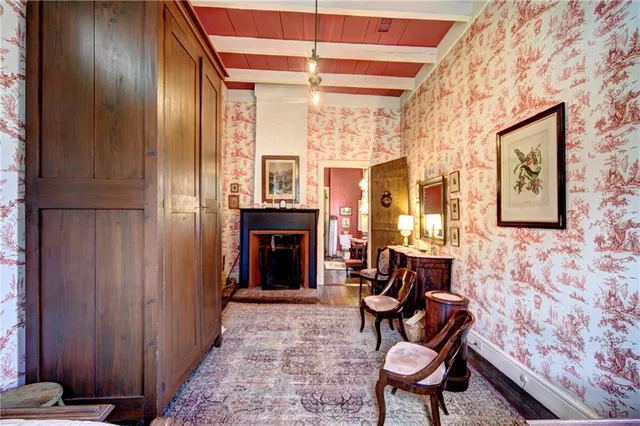 $1,400,000 | 3110 Highway 494, Natchitoches, LA 71457