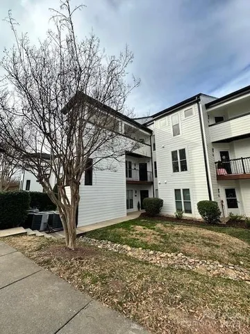 $2,150 | 18731 Vineyard Point Lane, Cornelius, NC 28031