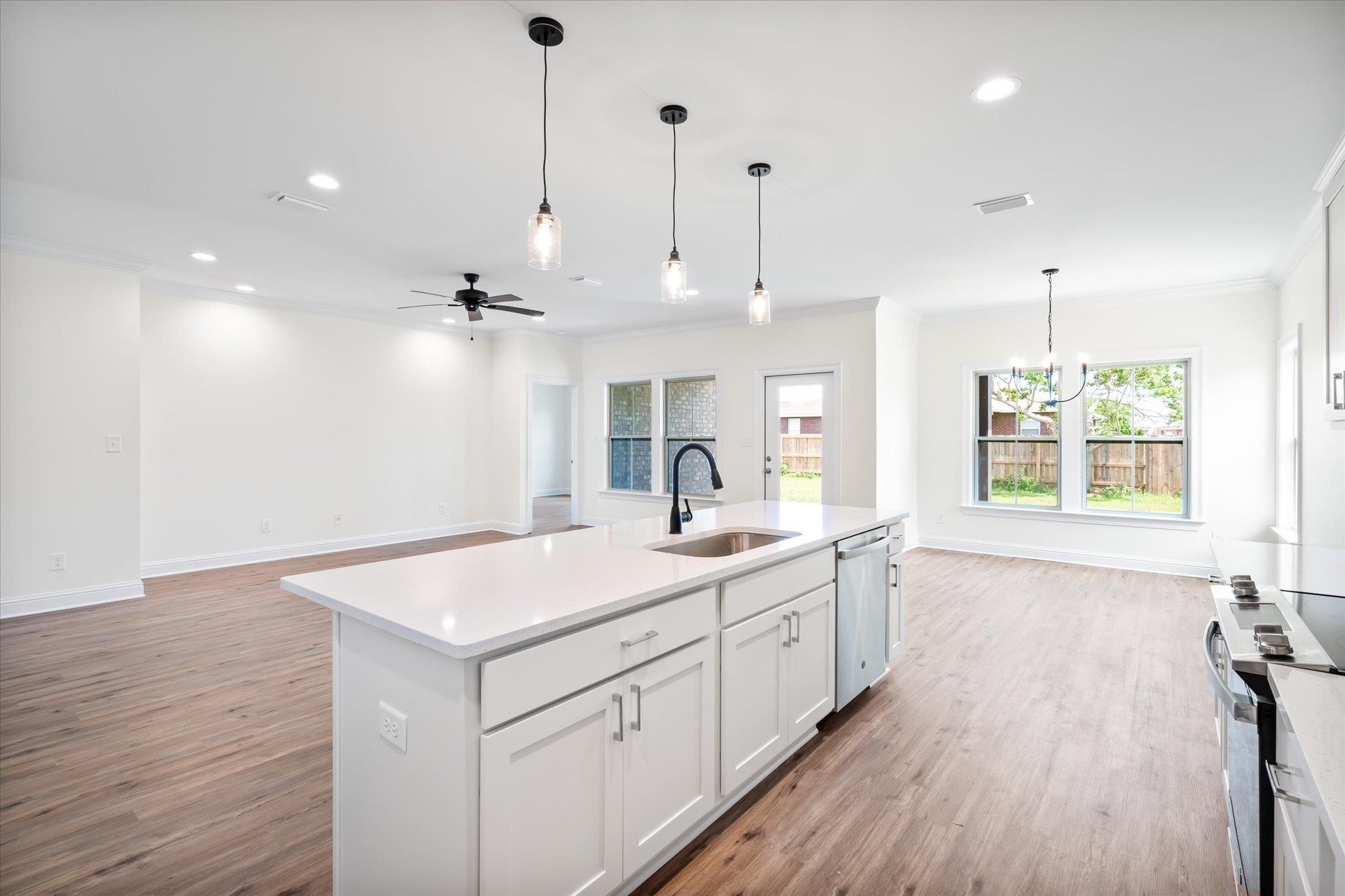8896 Sage Drive Foley, AL 36535 - Photo 4 of 22