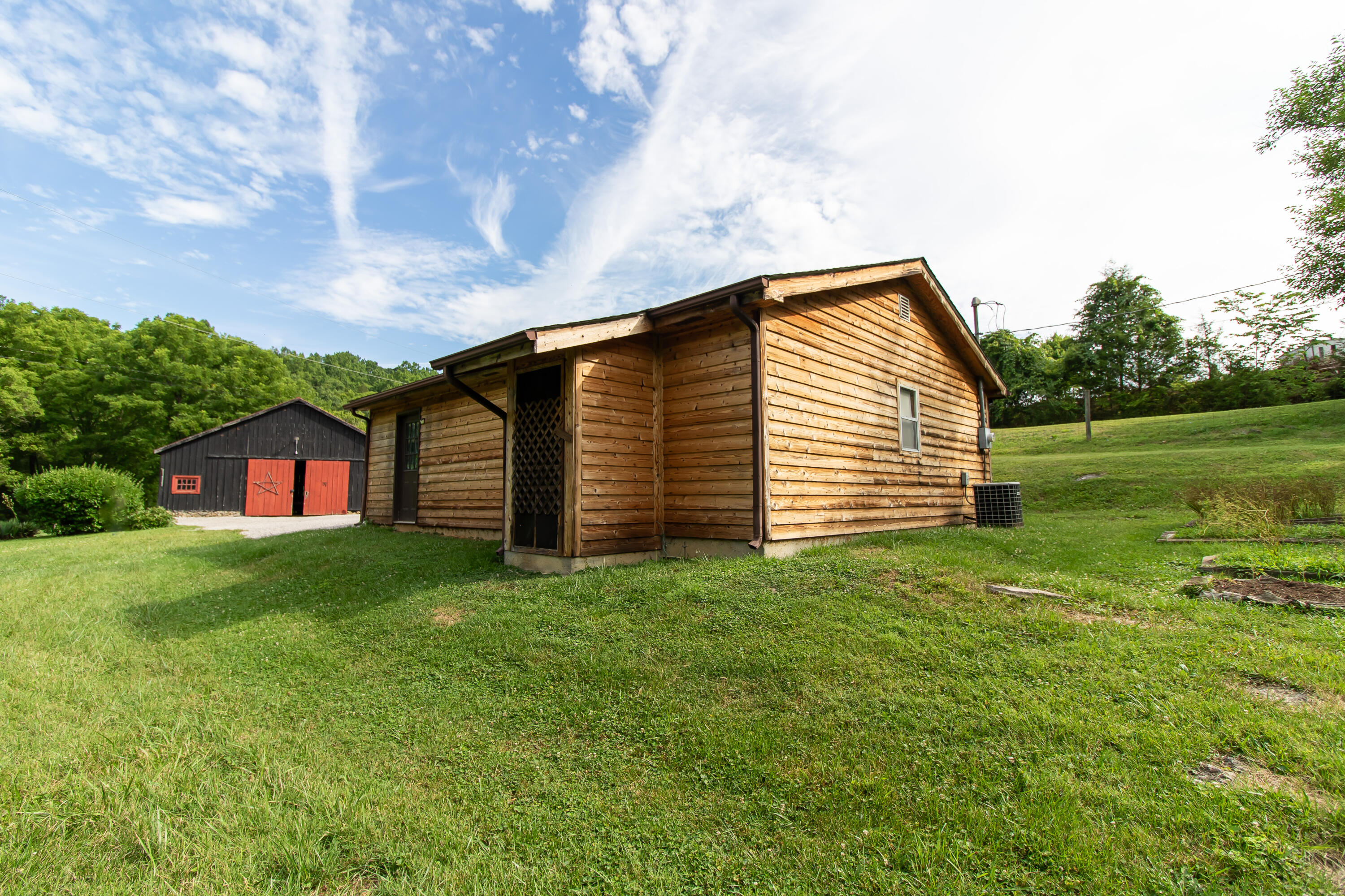 2846 Cedar Road Stamping Ground, KY 40379 - Photo 95 of 149 FZ1A4065