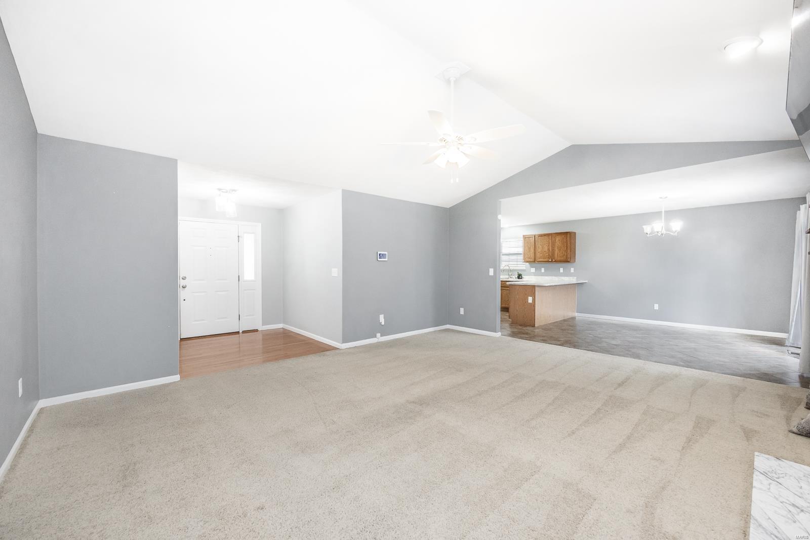 920 Fox Glenn Lane Belleville, IL 62221 - Photo 6 of 26