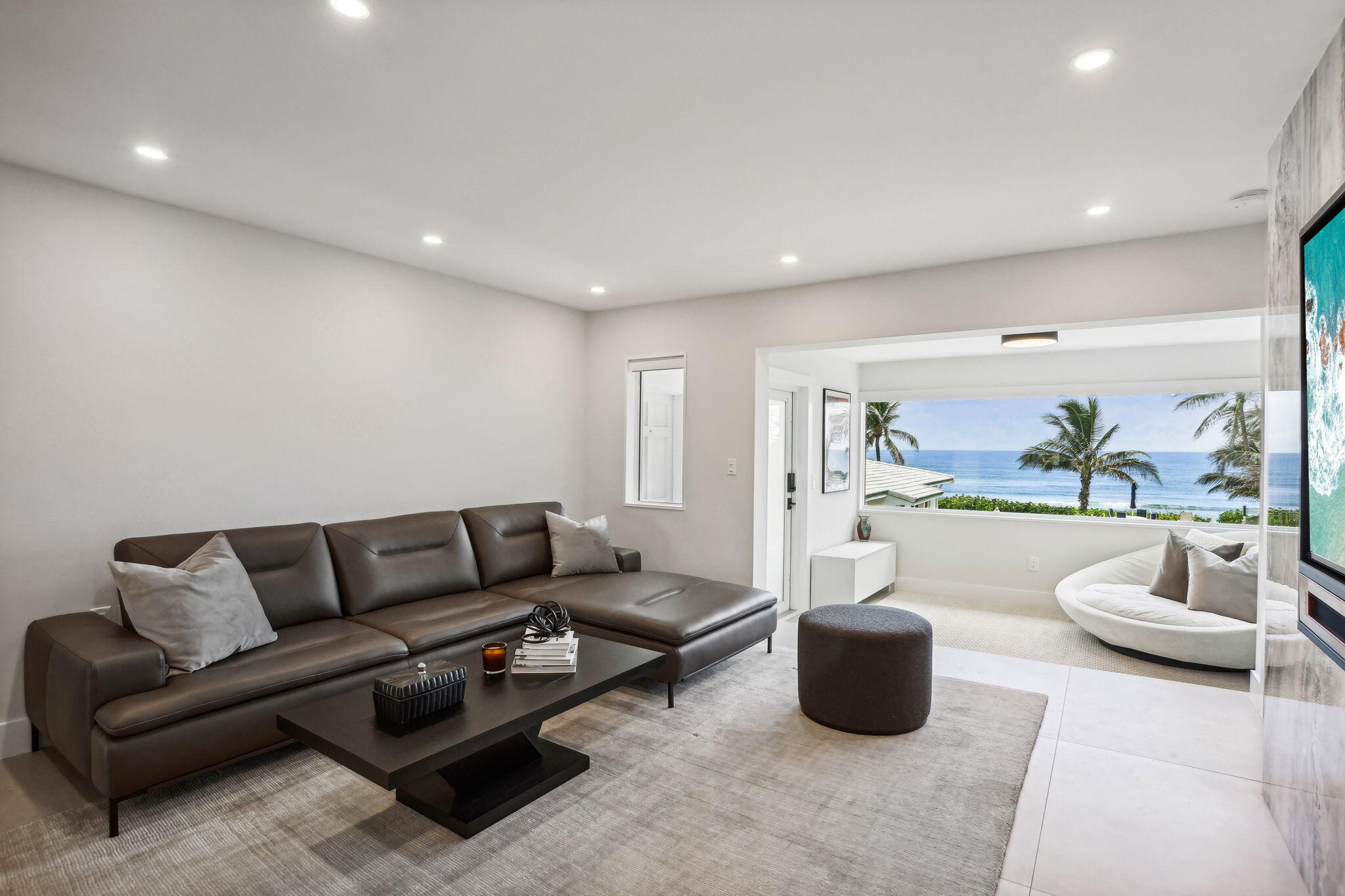 3401 South Ocean Boulevard, Unit 6 Highland Beach, FL 33487 - Photo 3 of 33 9-web-or-mls-0E2A9159