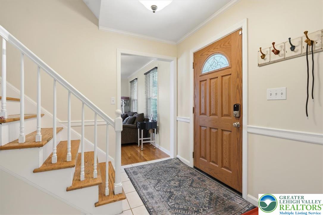 3547 Hecktown Road Bethlehem, PA 18020 - Photo 4 of 69