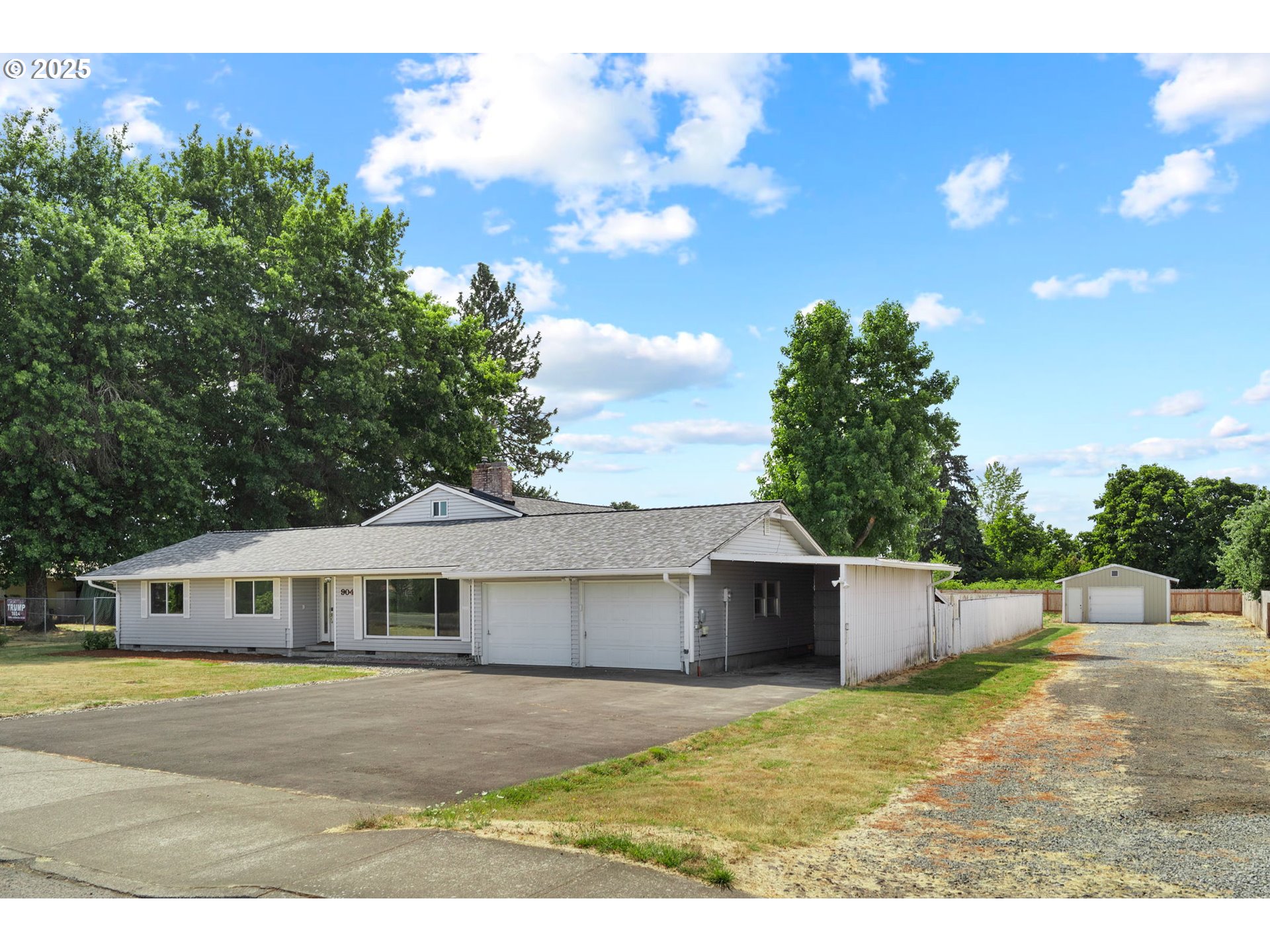 904 Toliver Road Molalla, OR 97038 - Photo 3 of 41 Gallery Image 3