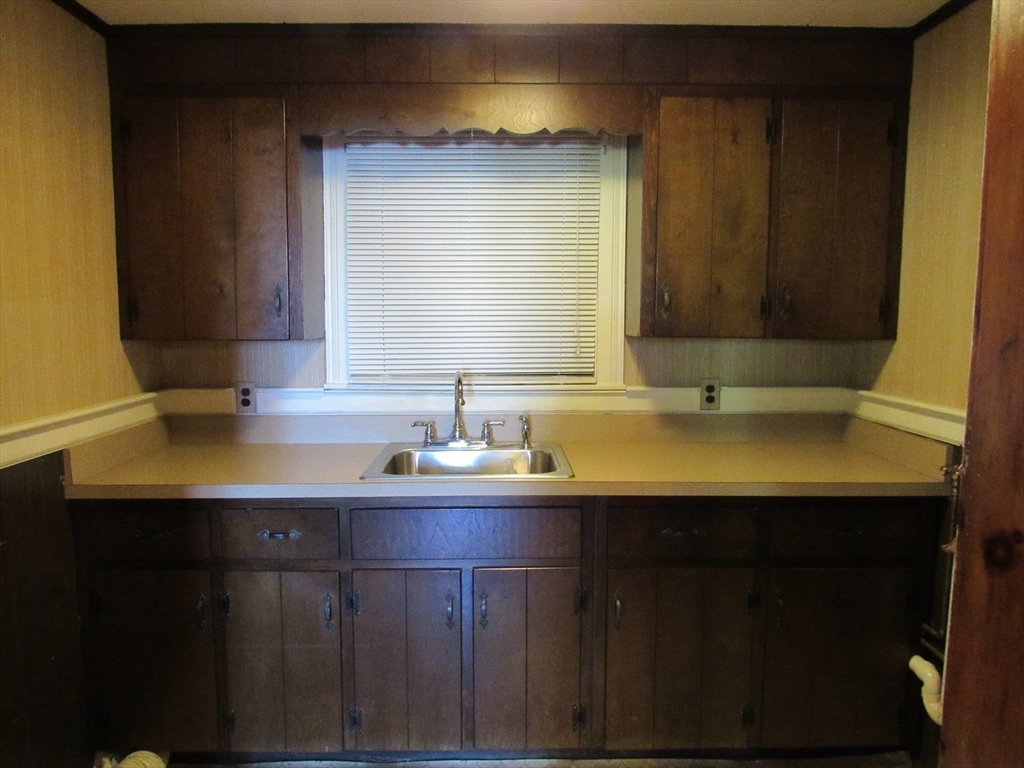 30 Taft Avenue Mendon, MA 01756 - Photo 20 of 32