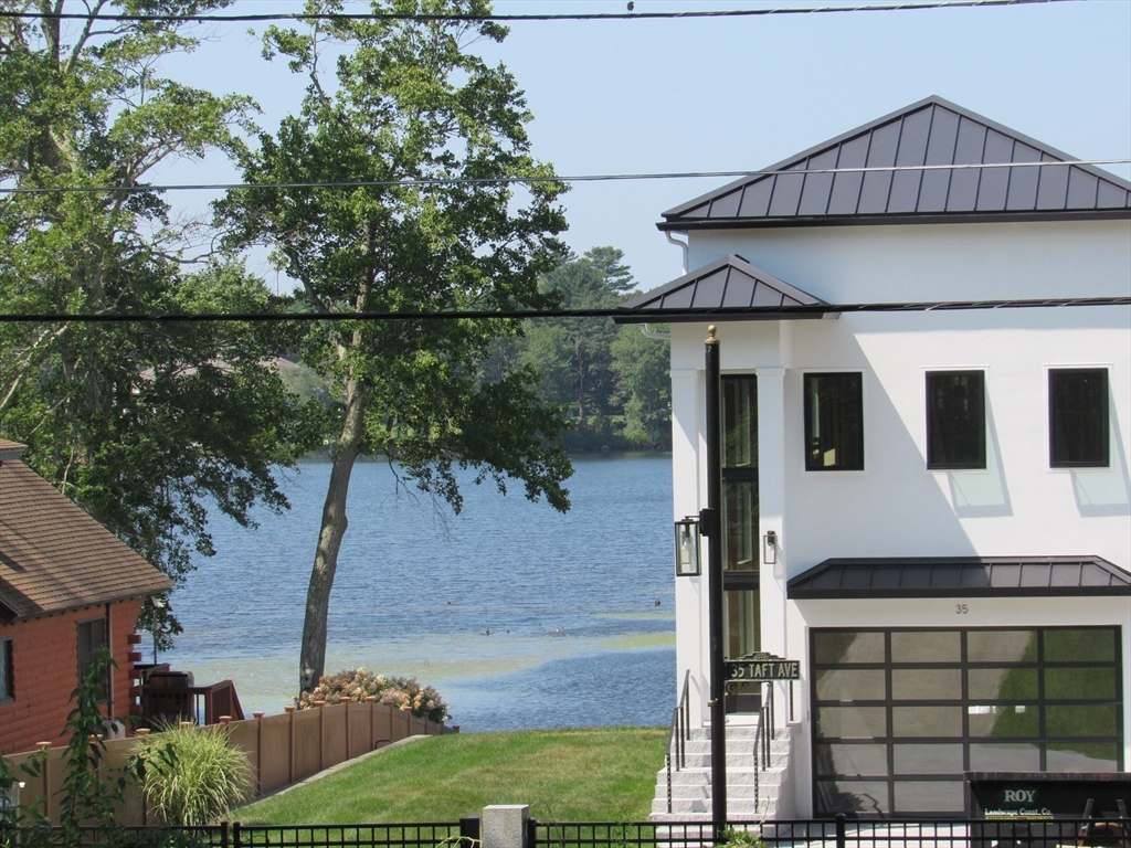 30 Taft Avenue Mendon, MA 01756 - Photo 31 of 32