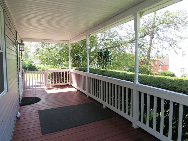 $499,900 | 30 Taft Avenue, Mendon, MA 01756