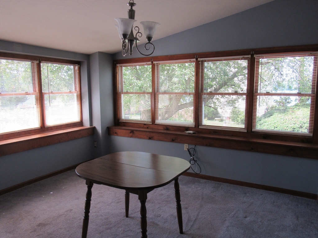 30 Taft Avenue Mendon, MA 01756 - Photo 6 of 32