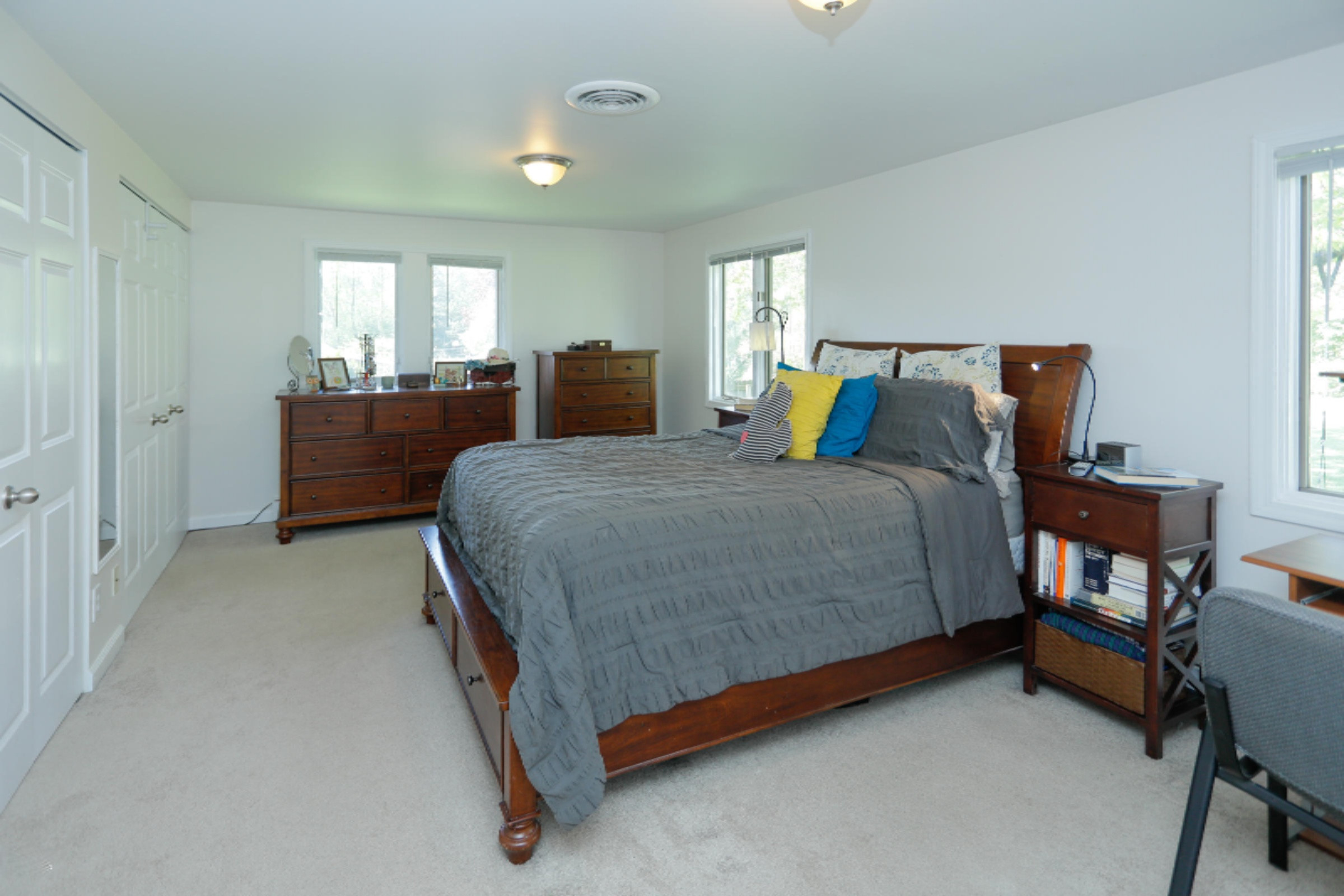 2516 Angling Road Kalamazoo, MI 49008 - Photo 17 of 35 2516 Angling Rd-116