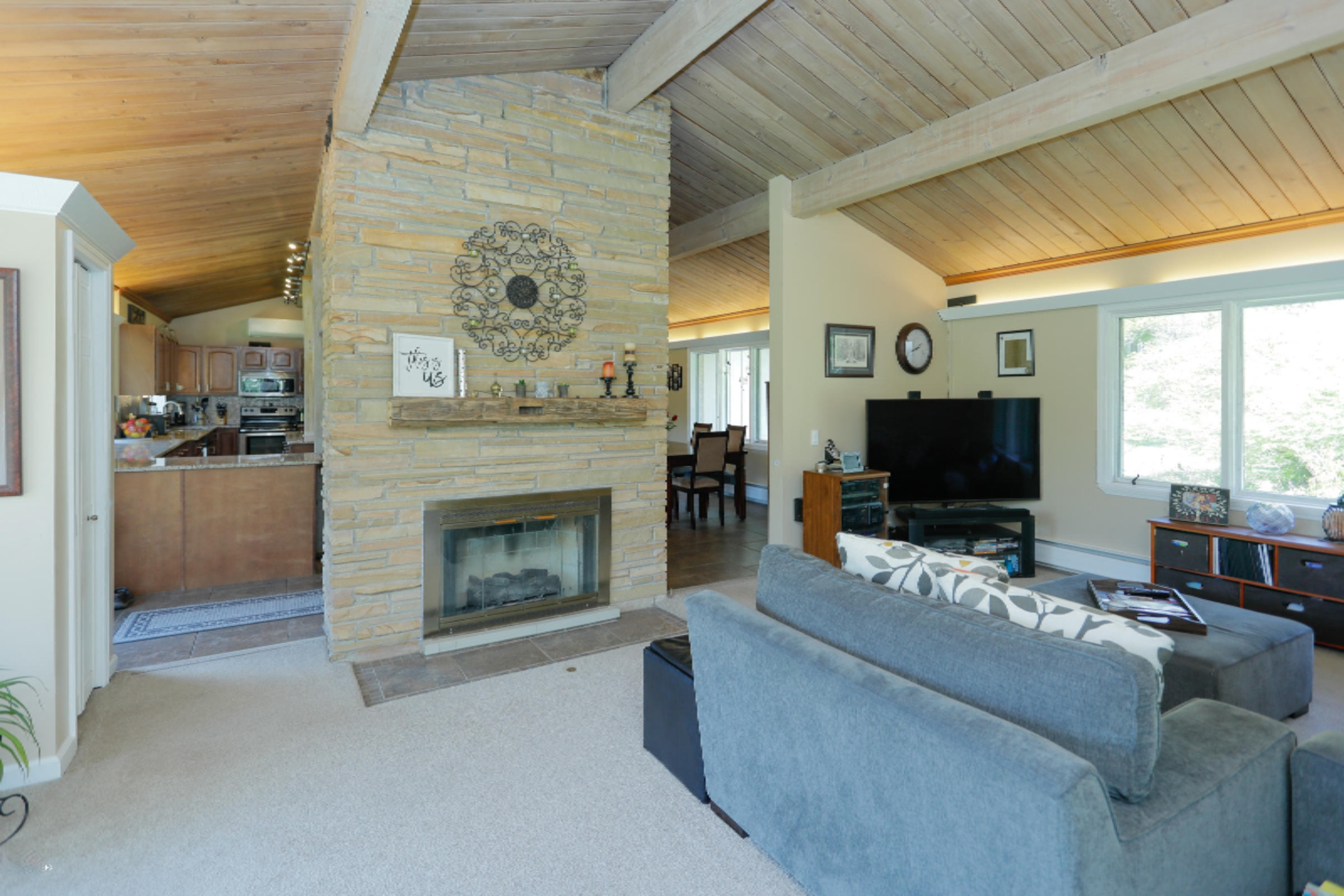 2516 Angling Road Kalamazoo, MI 49008 - Photo 6 of 35 2516 Angling Rd-105