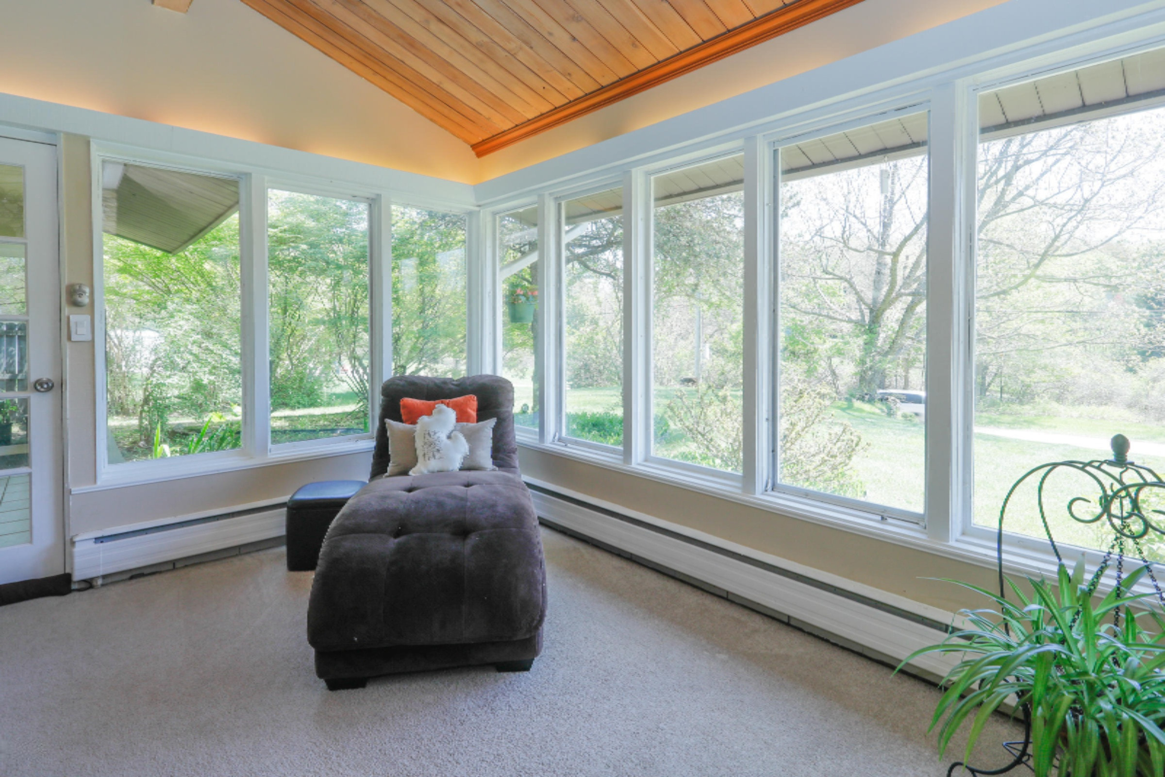 2516 Angling Road Kalamazoo, MI 49008 - Photo 7 of 35 2516 Angling Rd-106