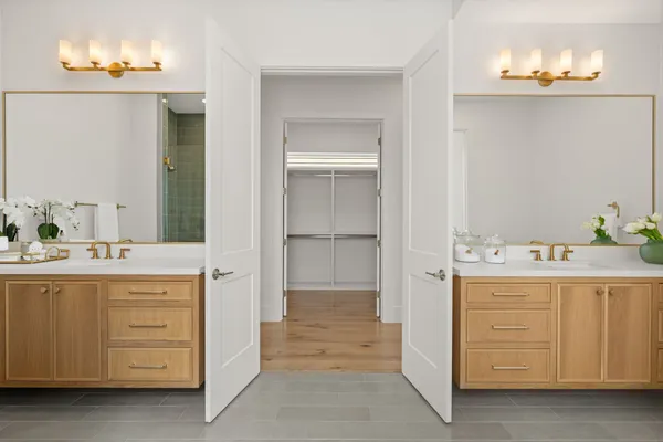 $1,224,999 | 710 Waverly Street, Unit E, Houston, TX 77007