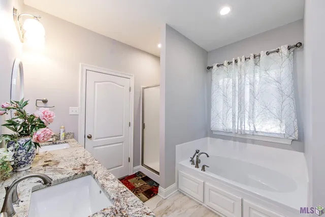 $349,500 | 151 Rue Claudet, Lockport, LA 70374