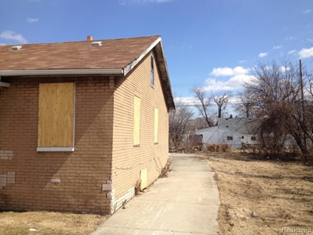3517 Ash Street Inkster, MI 48141 - Photo 2 of 9 2-Side.jpg