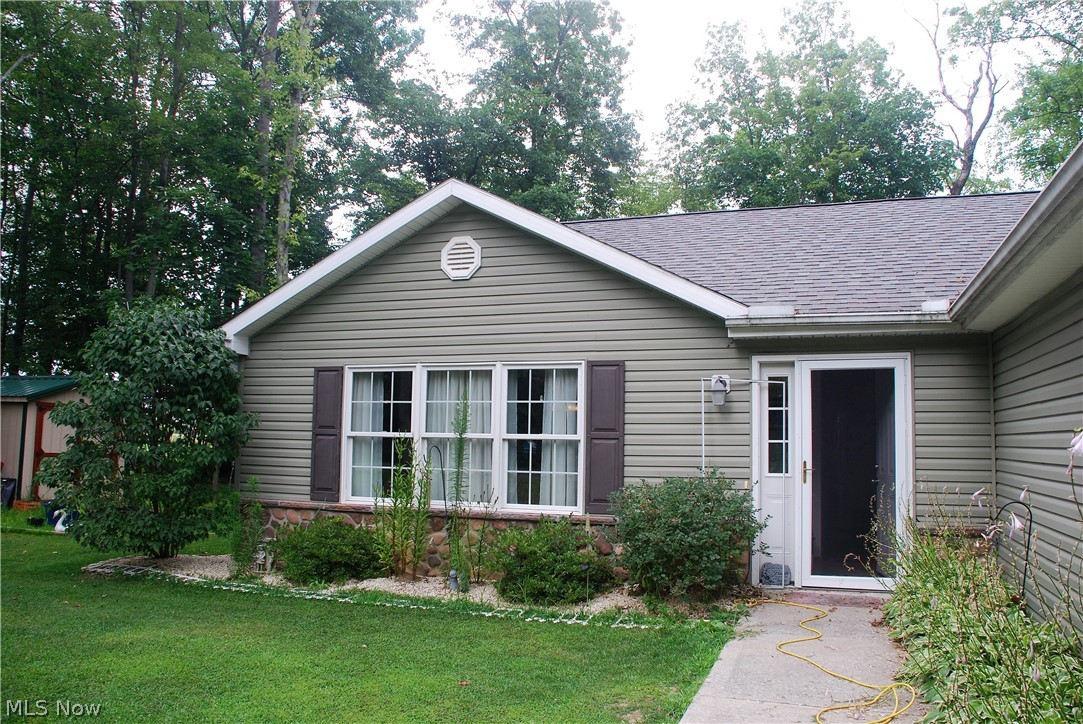 923 Long Shadow Lane Rome, OH 44085 - Photo 16 of 19