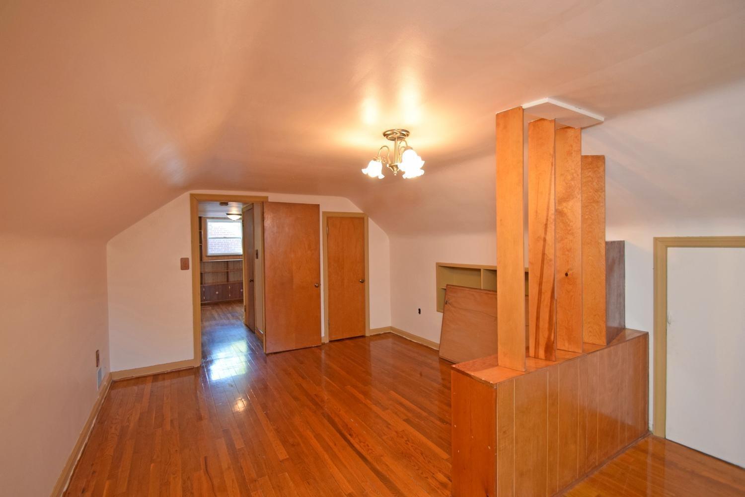 4566 Cooper Road Blue Ash, OH 45242 - Photo 18 of 23 Gallery Image 18