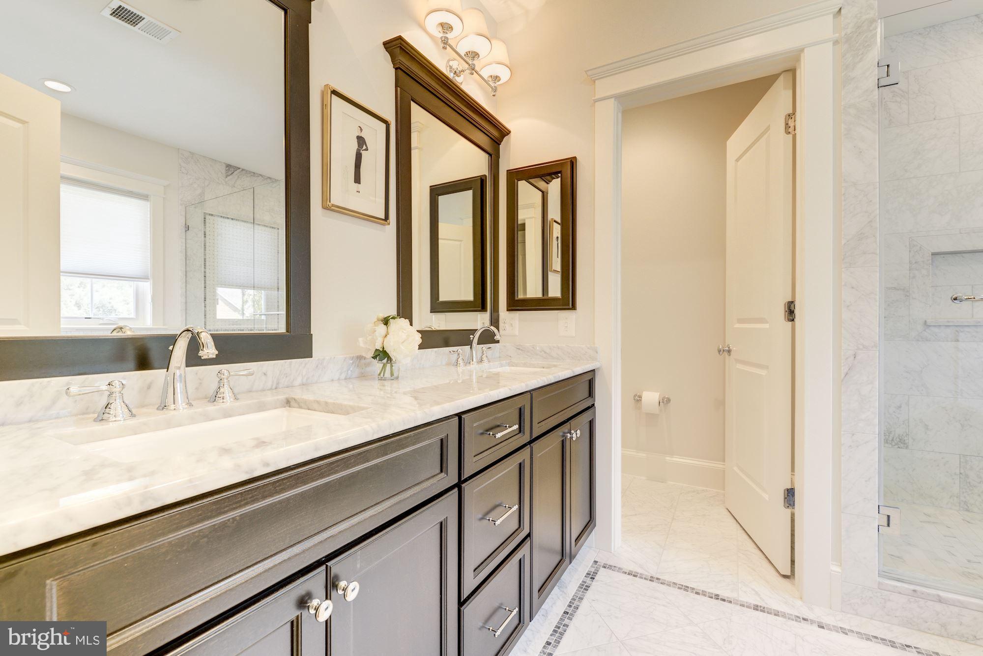 4802 Edgefield Road Bethesda, MD 20814 - Photo 16 of 32 Gallery Image 16